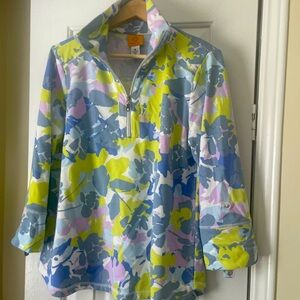 Lightweight pullover